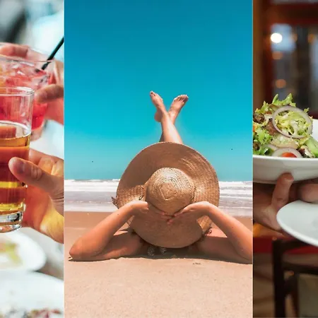 In Paphos, Prime Location Pools, Jacuzzis, Harbor & 300m To The * Пафос