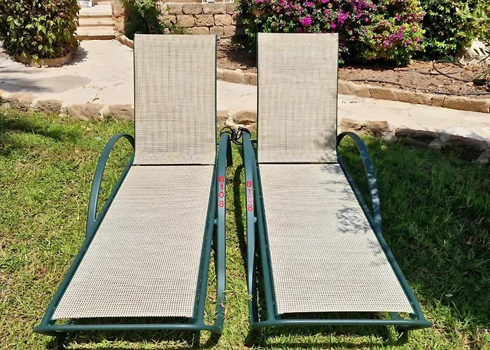 In Paphos, Prime Location Pools, Jacuzzis, Harbor & 300m To The *