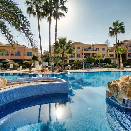 公寓 Agapi Limnaria Gardens Near Harbour & Paphos